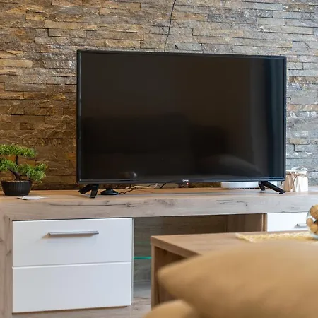 Imperial In Pekovic *