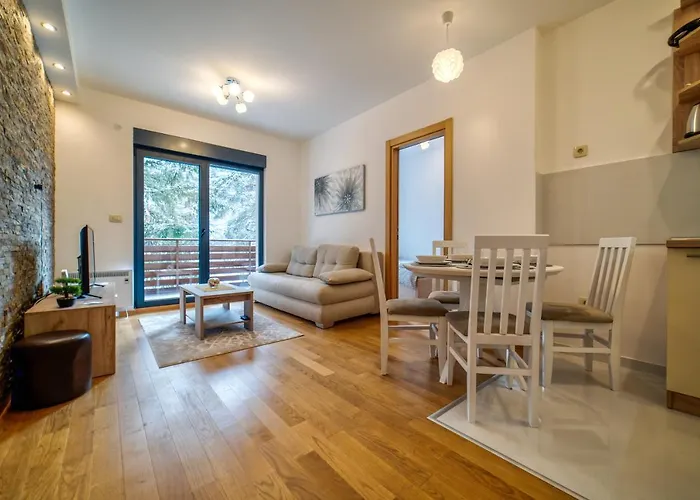 Appartamento Imperial In Pekovic *