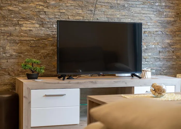 Imperial In Pekovic *